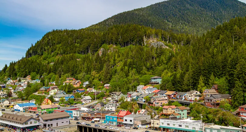 Who Pays Closing Costs in Alaska